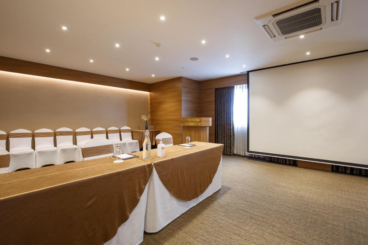 Hotel Ambassador By Ace Hotels Kathmandu Bagian luar foto