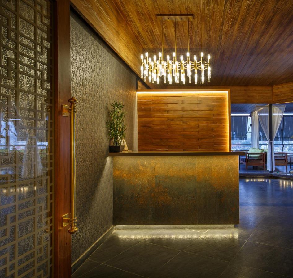 Hotel Ambassador By Ace Hotels Kathmandu Bagian luar foto