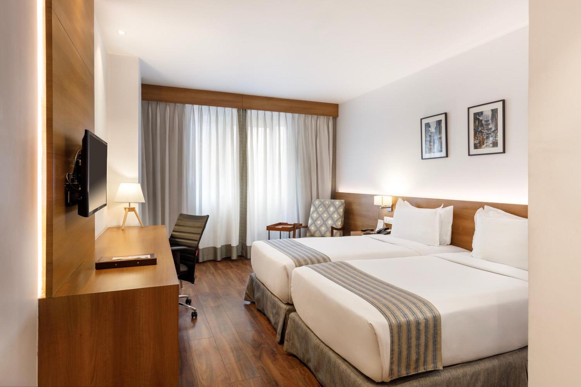 Hotel Ambassador By Ace Hotels Kathmandu Bagian luar foto