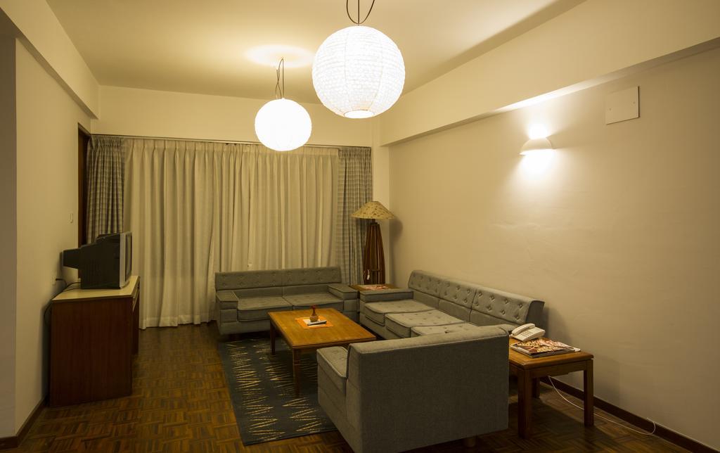 Hotel Ambassador By Ace Hotels Kathmandu Bagian luar foto